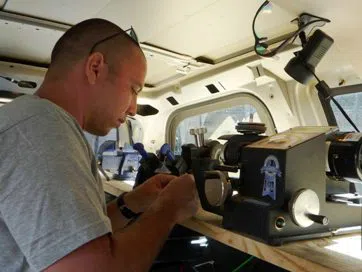 Super Locksmith Service Hawaiian Gardens, CA 562-263-5459 - 24-hr-mobile-locksmith